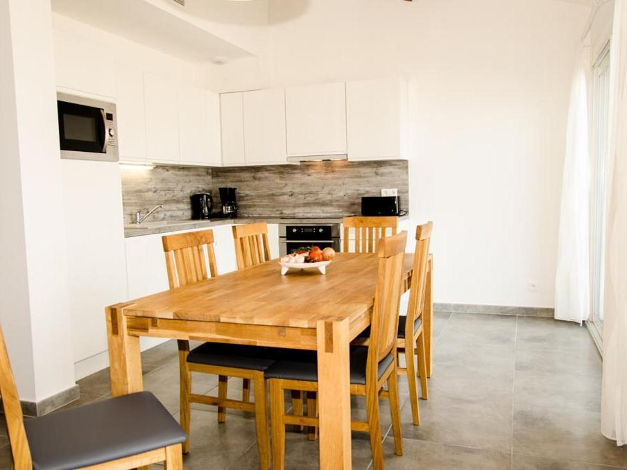 Residence Farenc Vue Sur La Lagune マルセイヤン エクステリア 写真